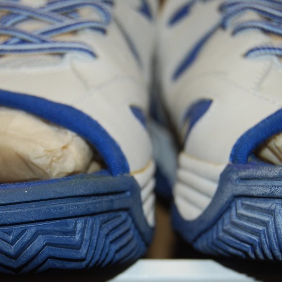 OPEN TOE BLUE AND WHITE TENNIS SHOES - Picture 3 of 6